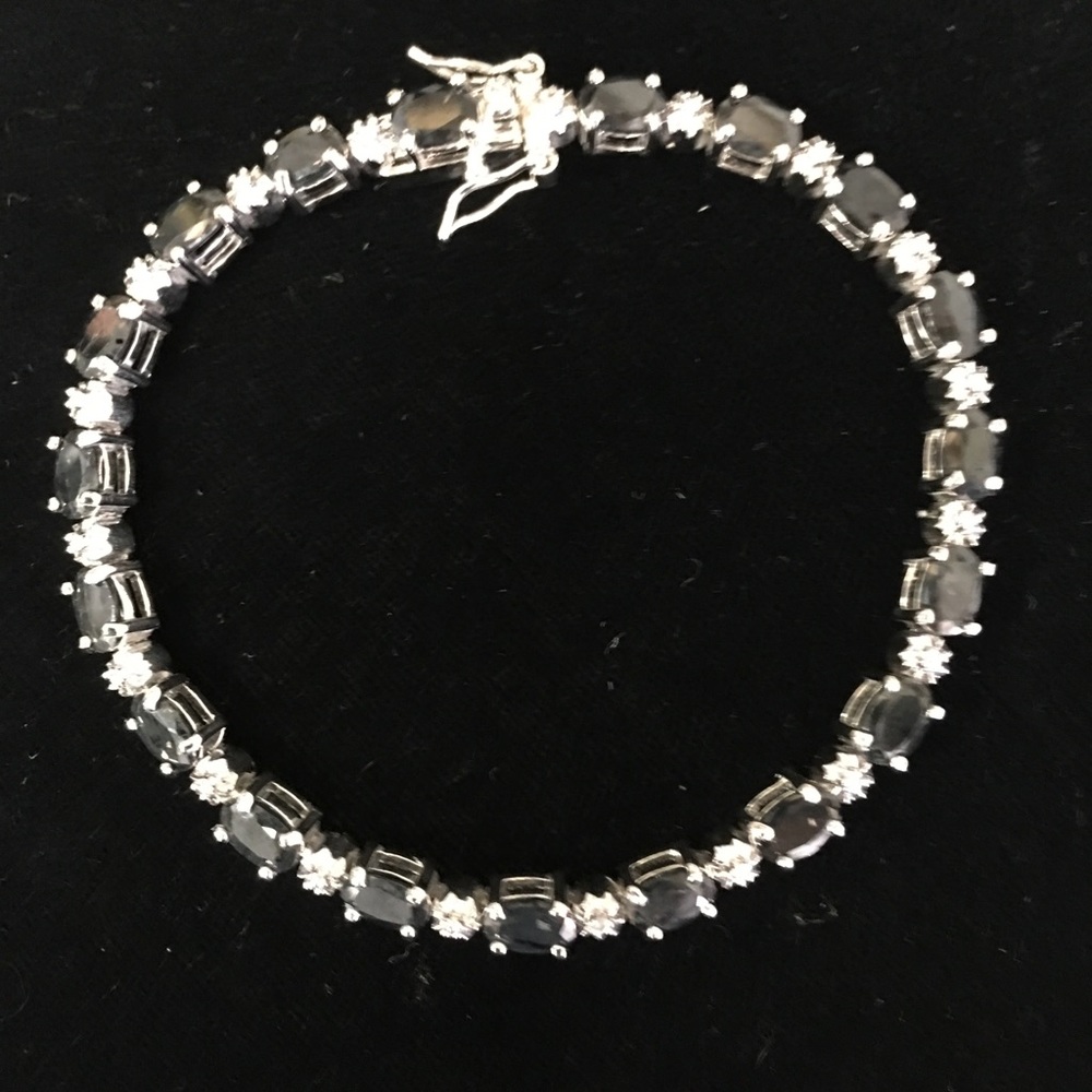 SILVER BRACELET W/BLUE SAPPHIRES